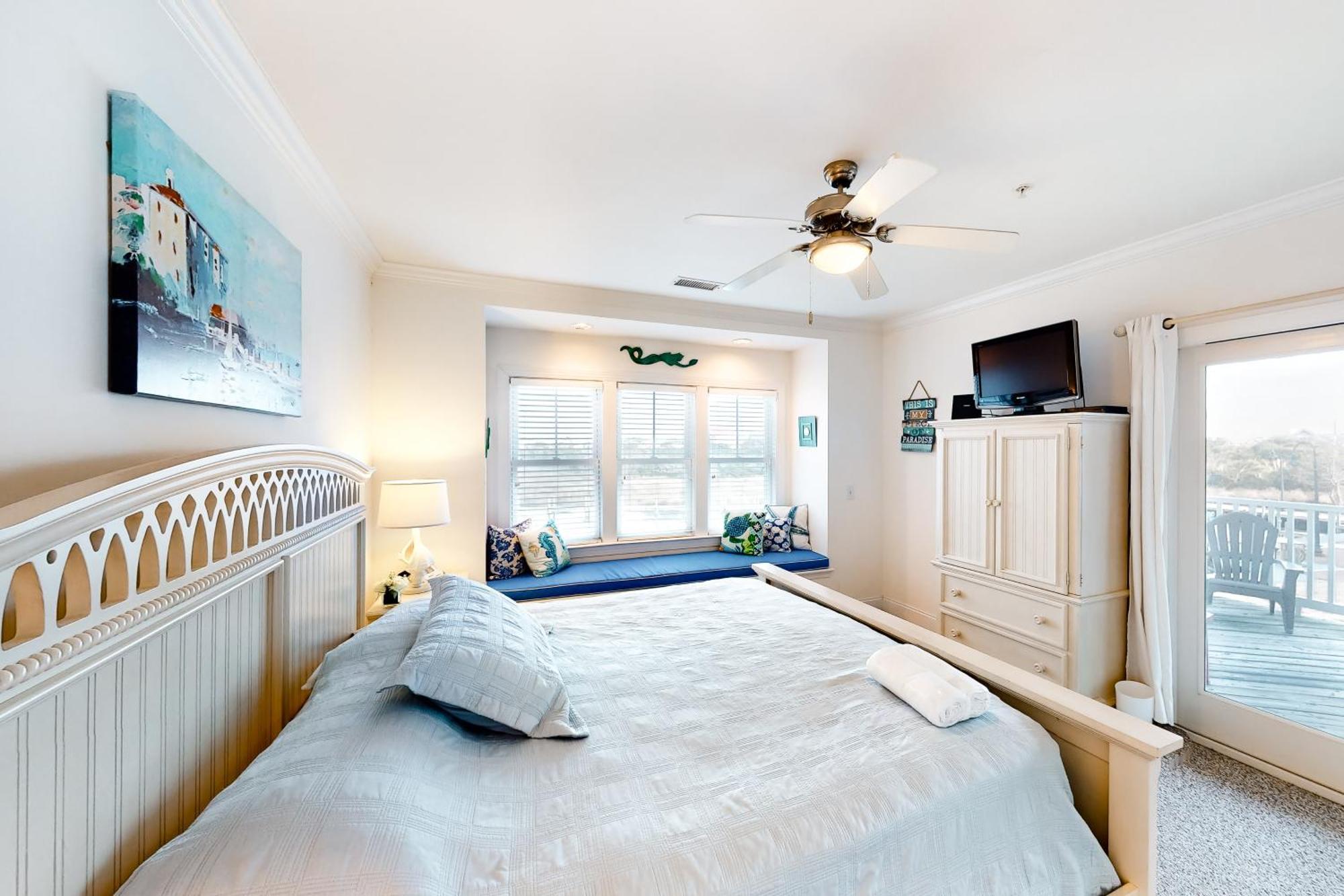 Hwy 12 Slash Creek Condos Hatteras Room photo